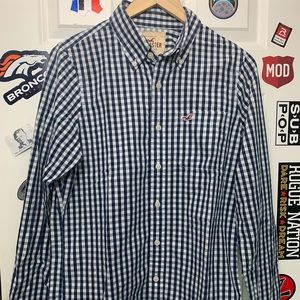 Hollister long sleeve button up shirt